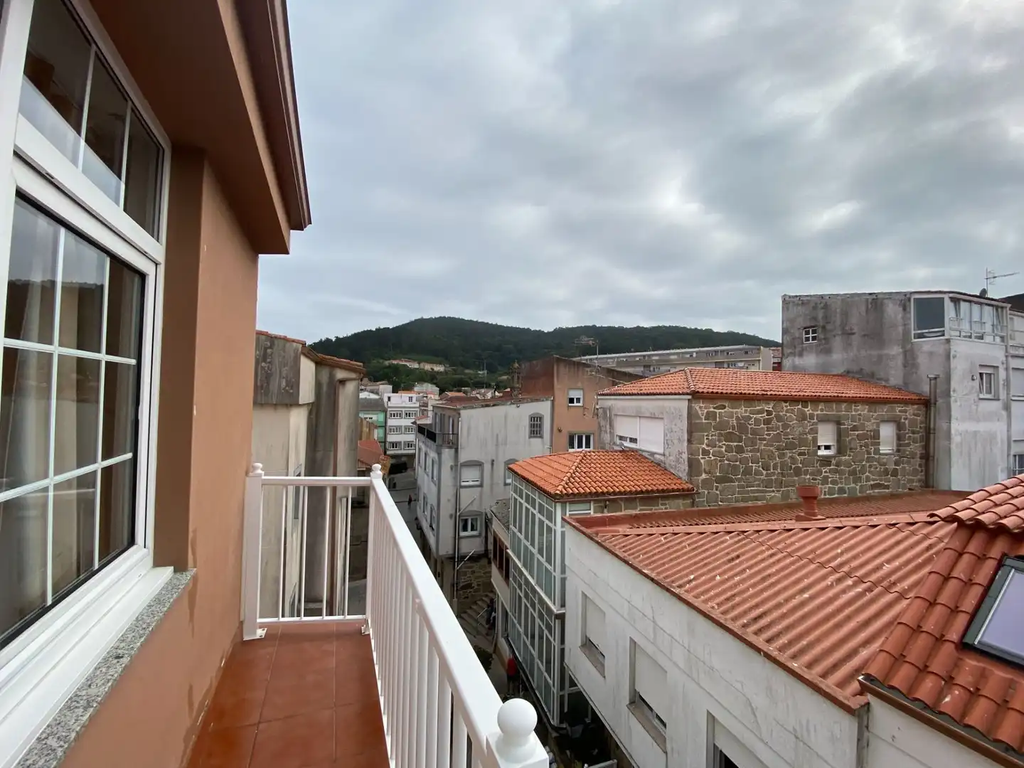 Vista exterior de Piso en venta en Fisterra con Terraza, Trastero y Amueblado