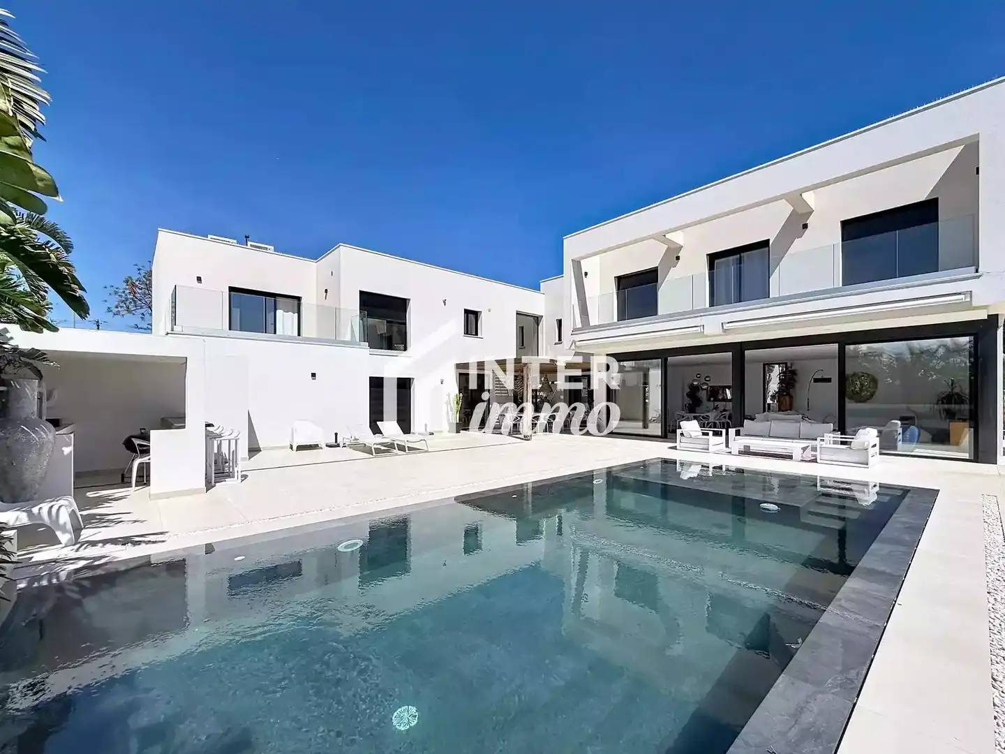 Vista exterior de Casa o chalet en venta en Empuriabrava con Aire acondicionado, Calefacción y Terraza