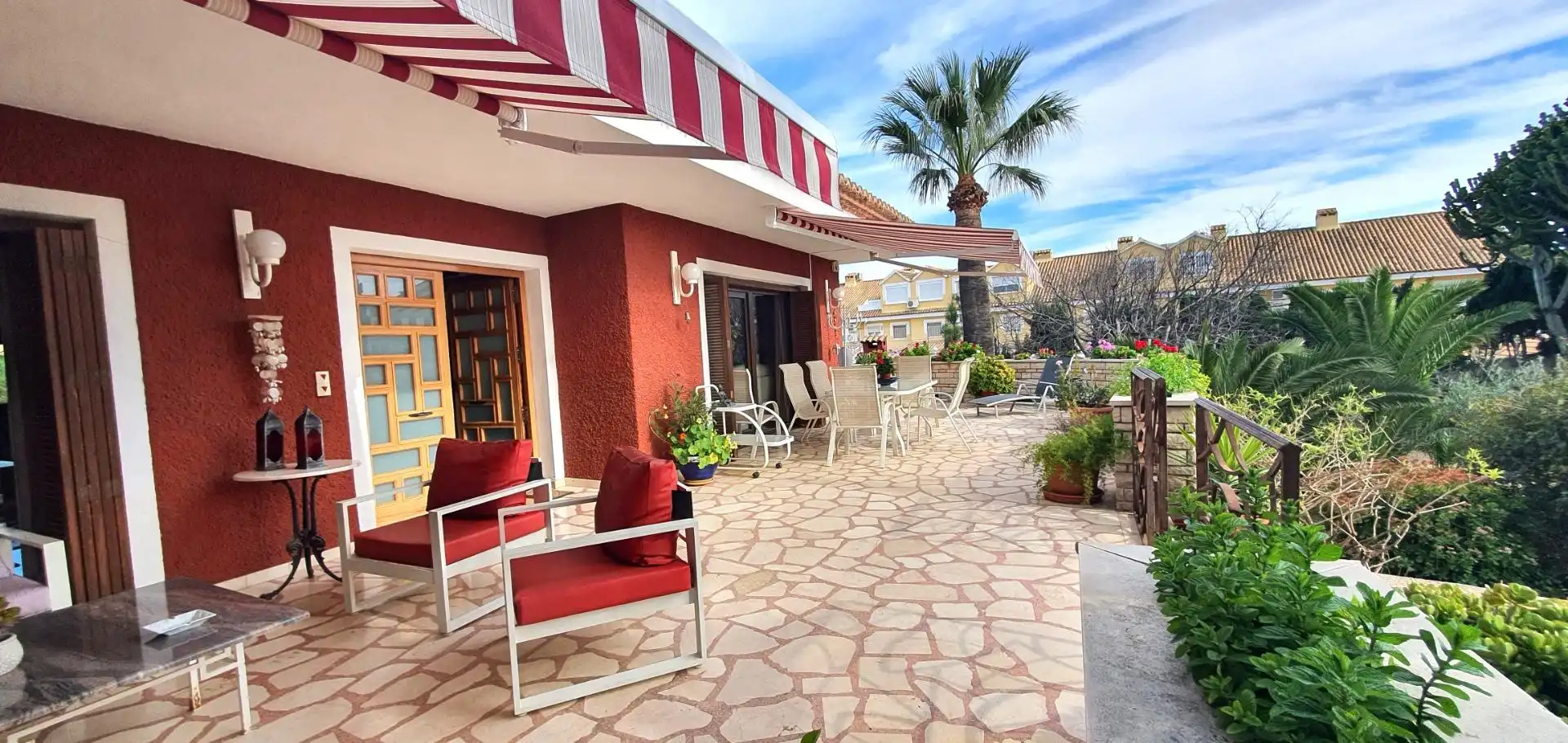 Terrassa de Casa o xalet en venda en Sant Joan d'Alacant amb Aire condicionat, Calefacció i Jardí privat