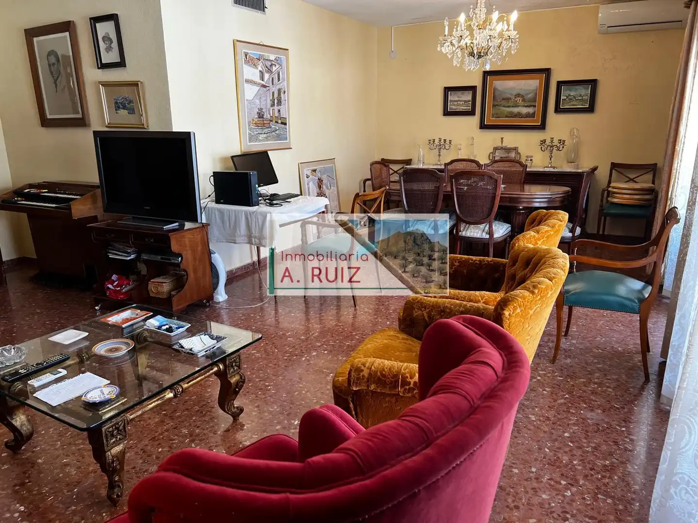 Piso con ascensor en venta en Priego de Córdoba, imagen 2