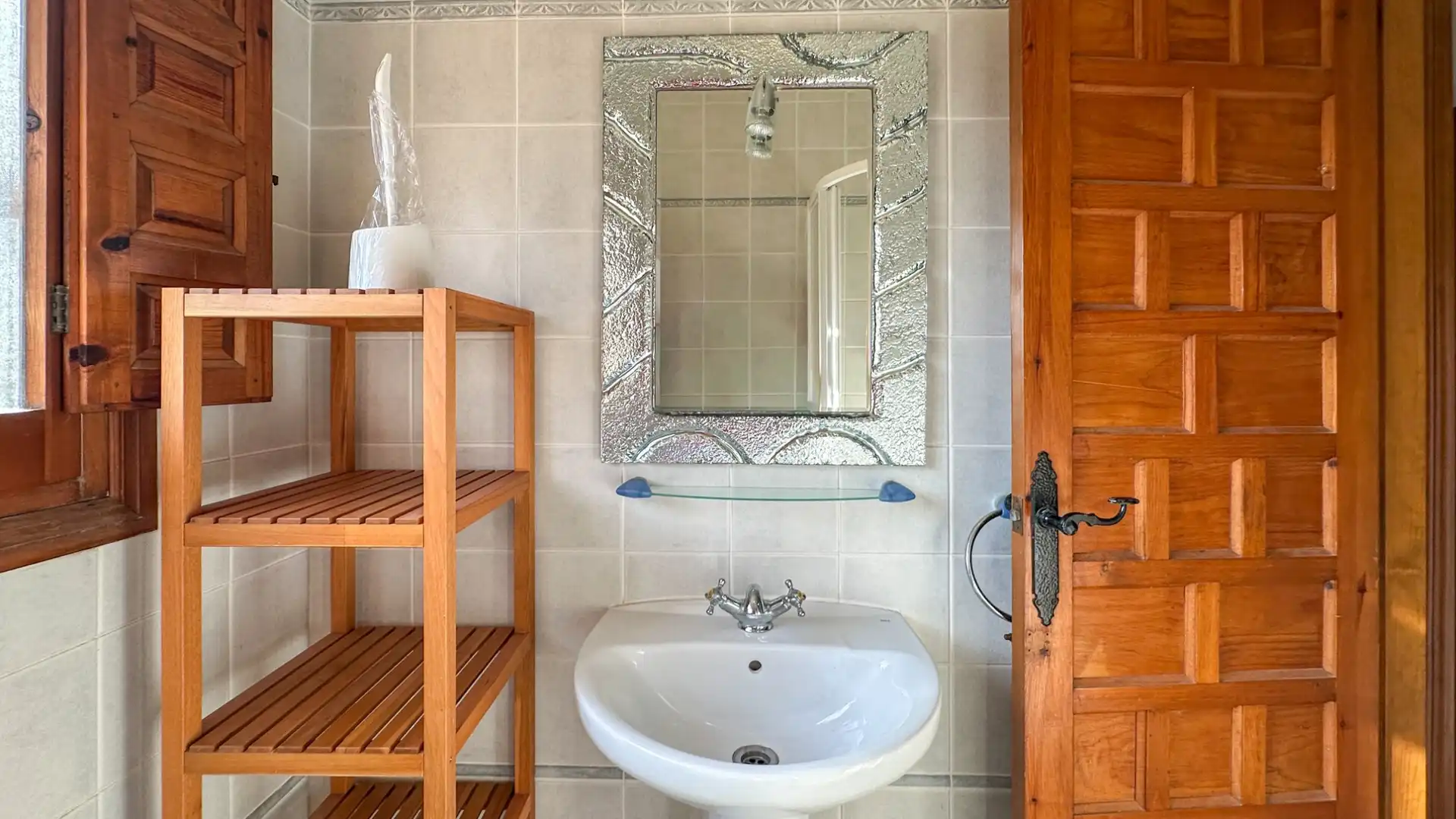 Bathroom of Houses for sale in Orihuela  with Air Conditioner, Swimming Pool and Furnished