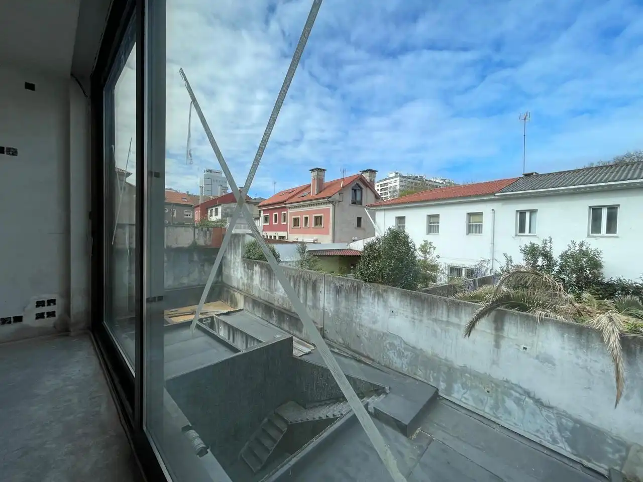 Terrassa de Casa o xalet en venda en A Coruña Capital  amb Calefacció, Jardí privat i Terrassa