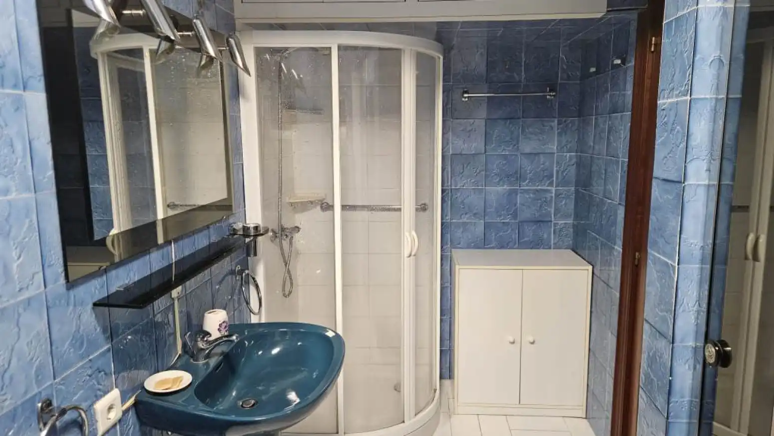 Baño de Piso en venta en Salamanca con Calefacción, Terraza y Balcón