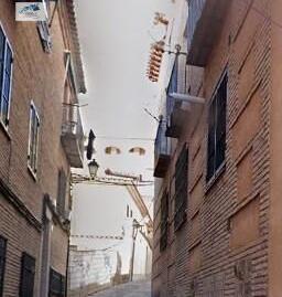 Foto 2 de Piso en venta en Calle Doctrinos, Casco Histórico,  Toledo Capital