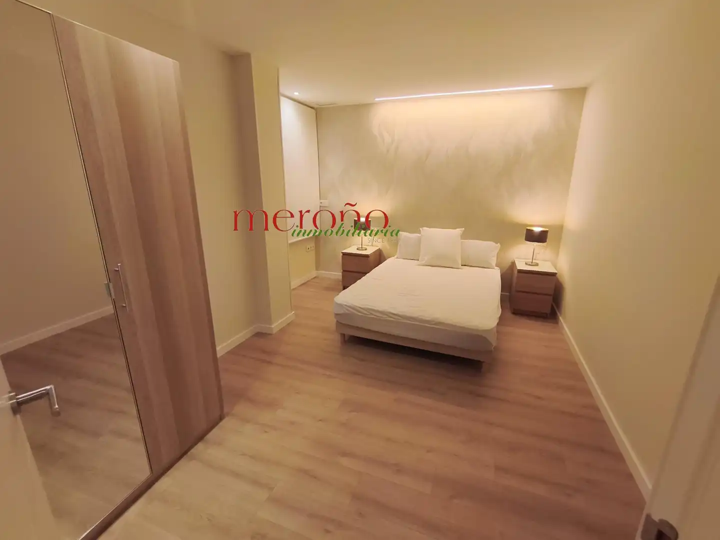 Habitación de Piso de alquiler en Elche / Elx con Aire acondicionado, Calefacción y Amueblado