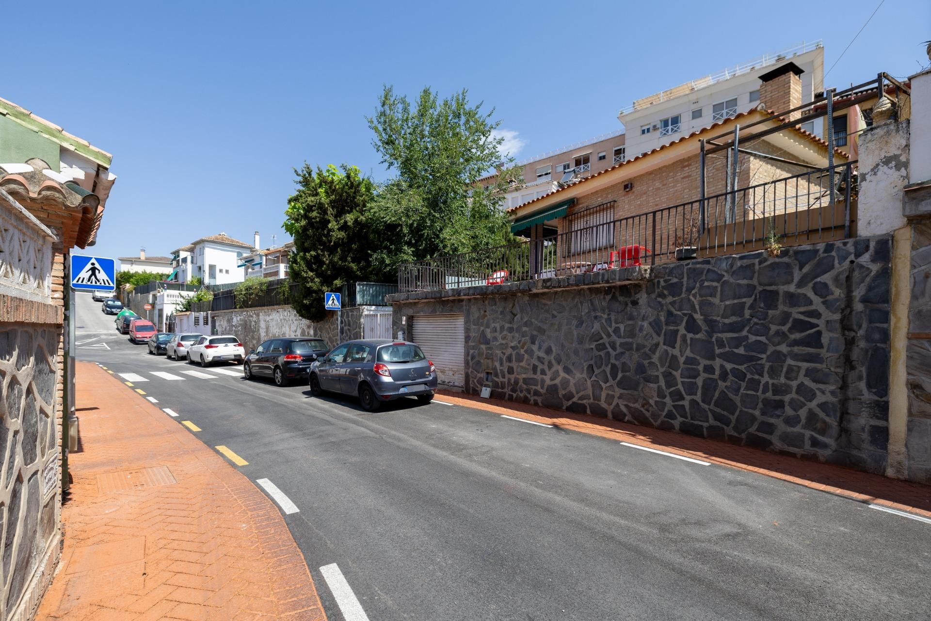 Exterior view of House or chalet for sale in Cenes de la Vega  with Private garden, Terrace and Storage room