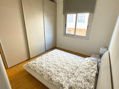 Bedroom of Flat for sale in L'Hospitalet de Llobregat  with Air Conditioner, Heating and Terrace