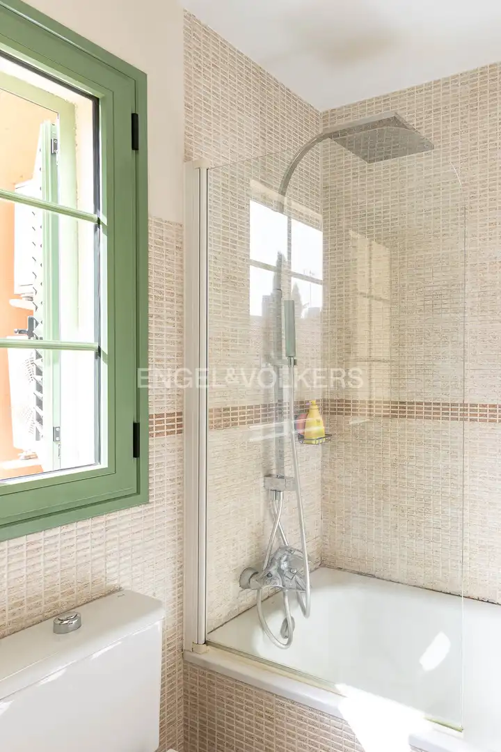 Bathroom of Detached homes for sale in Madrid  with Air Conditioner, Heating and Private garden