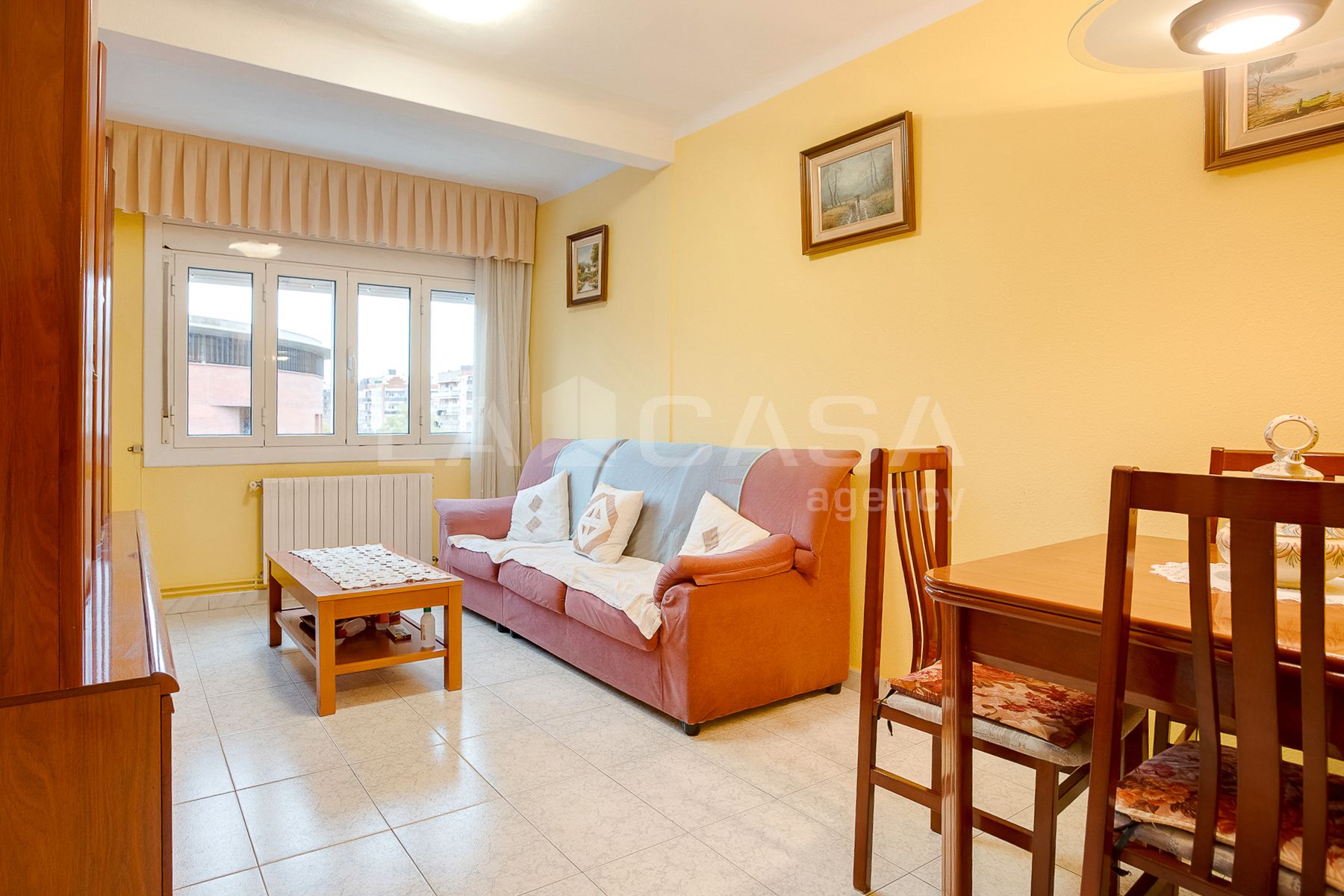 Sala d'estar de Pis en venda en Sant Adrià de Besòs amb Calefacció i Balcó