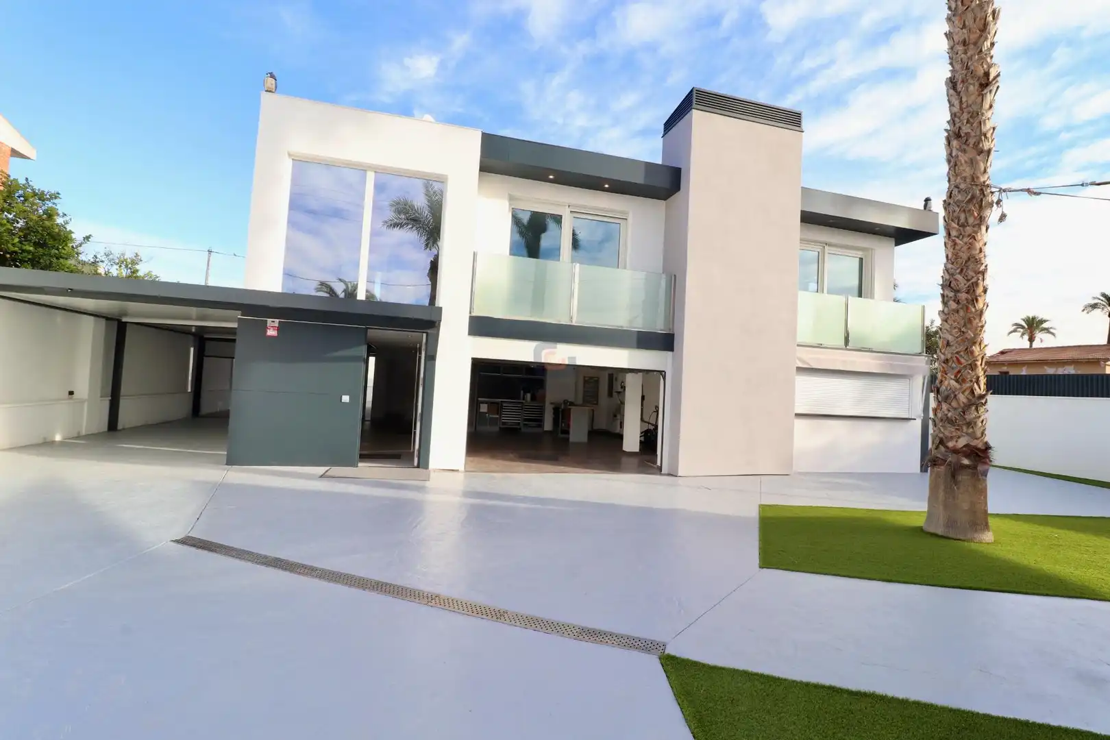 Exterior view of Houses for sale in El Campello  with Air Conditioner, Private garden and Terrace