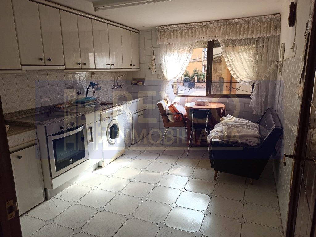 Kitchen of House or chalet for sale in Arenzana de Abajo