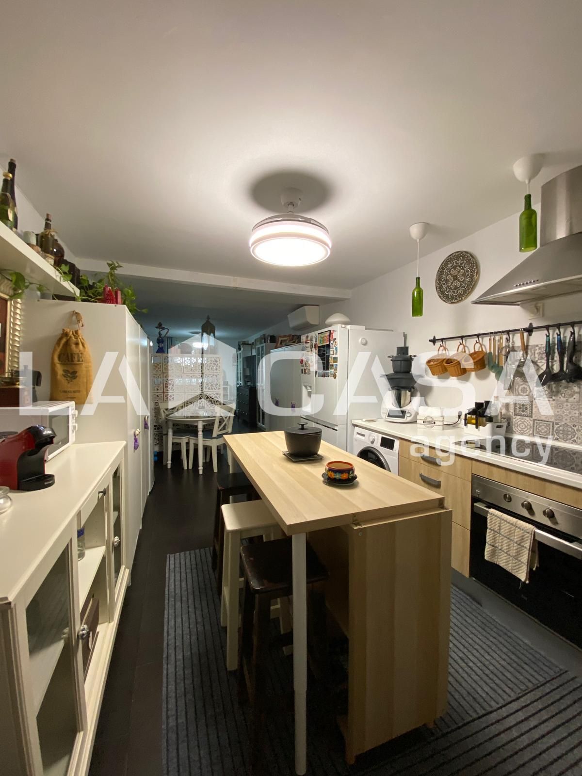 Kitchen of Flat for sale in Dos Hermanas