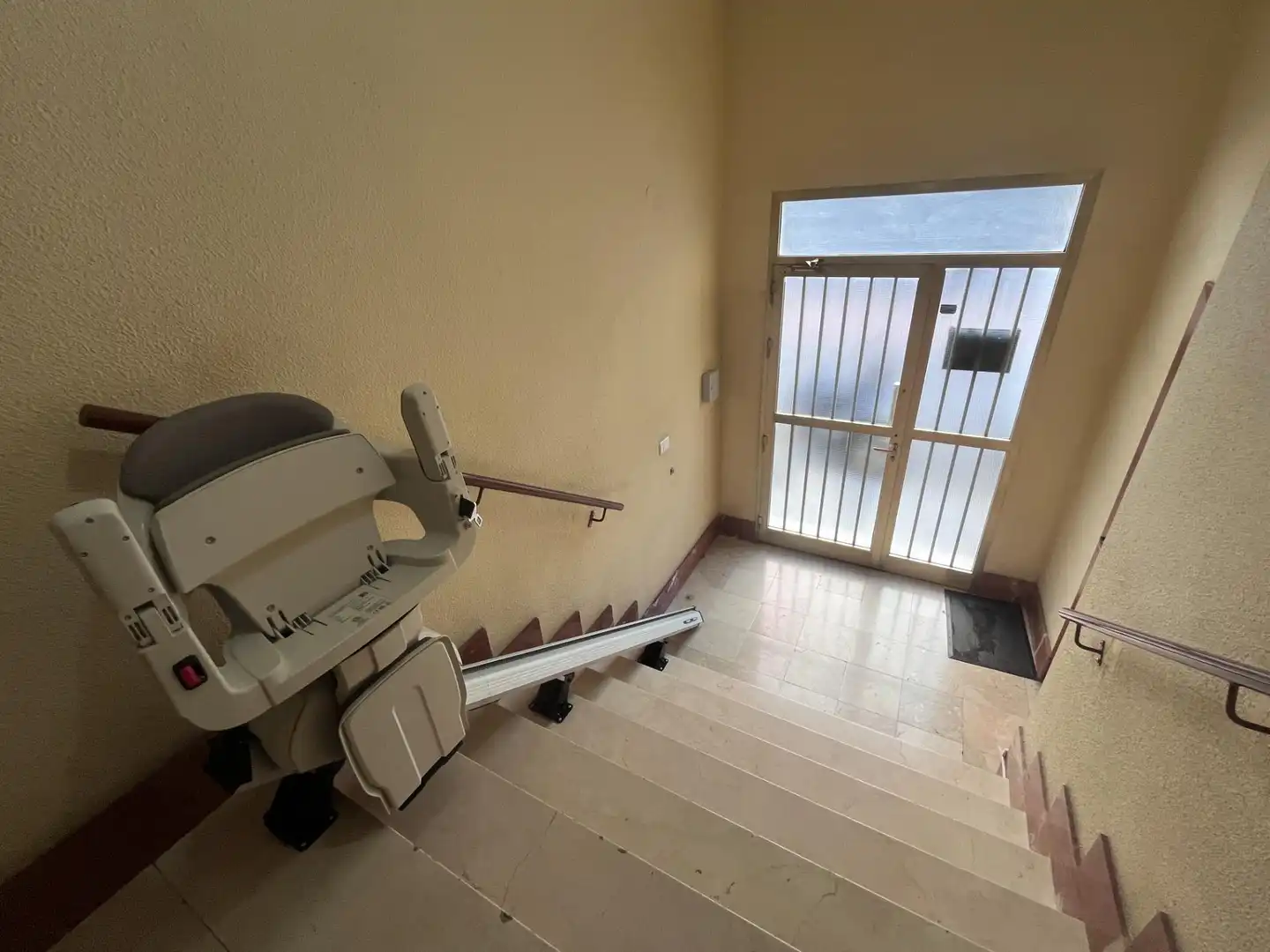 Piso en venta en Elda con Aire acondicionado y Balcón