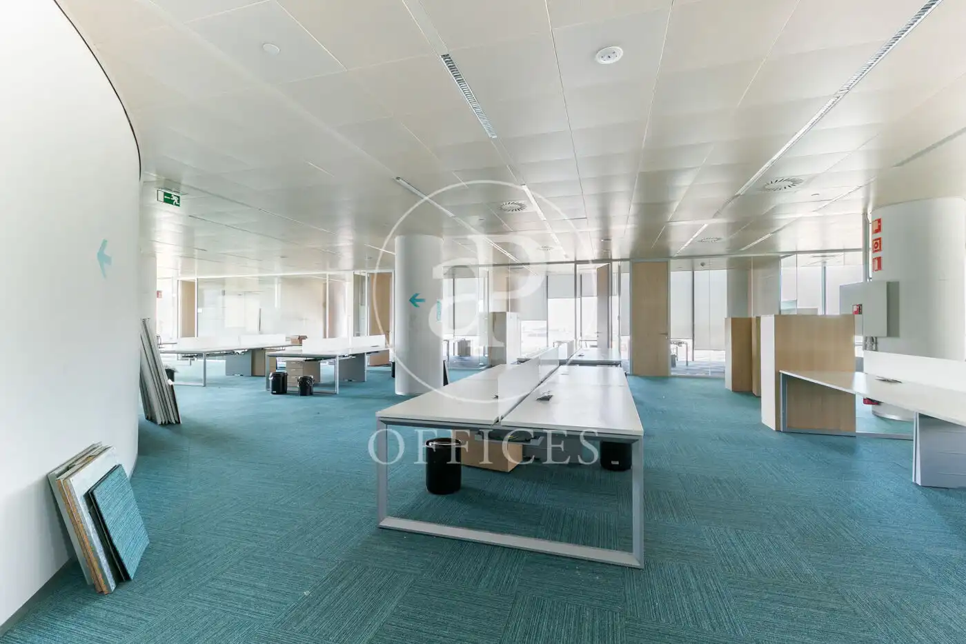 Office space with lift to rent in Pl. d'Europa