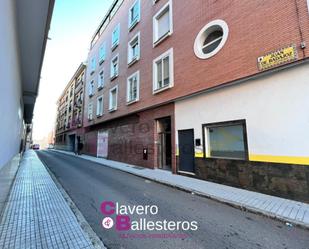 Vista exterior de Apartament en venda en Badajoz Capital amb Aire condicionat i Terrassa