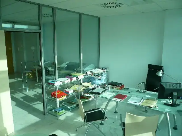 Oficina con ascensor en venta en Calle Industria 1, imagen 2