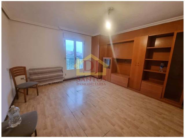 Piso en Venta en Calle San Damian en Vistahermosa