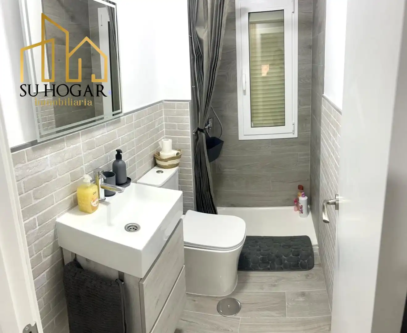 Baño de Piso en venta en Rota