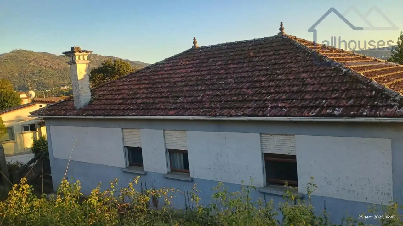 Außenansicht von Country house zum Verkauf in O Rosal   mit Privatgarten, Terrasse und Abstellraum