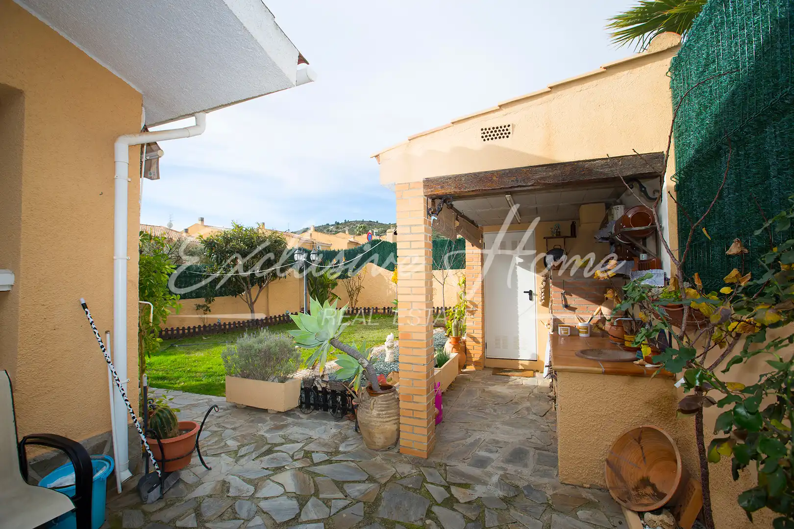 Außenansicht von Haus oder Chalet zum Verkauf in Peñíscola / Peníscola mit Klimaanlage, Heizung und Privatgarten