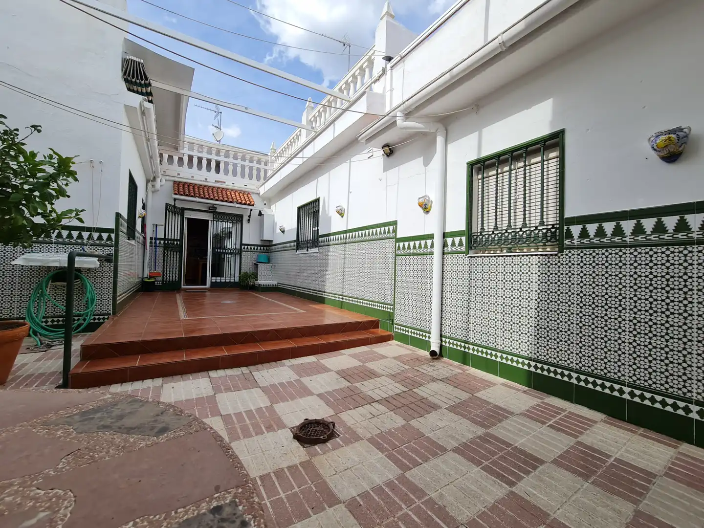 Terrace of Houses for sale in Camas  with Air Conditioner, Terrace and Storage room