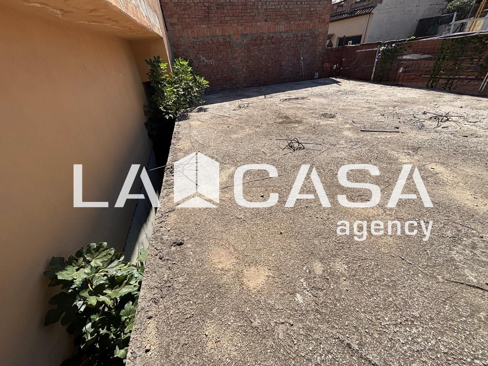 Residential for sale in Algeciras