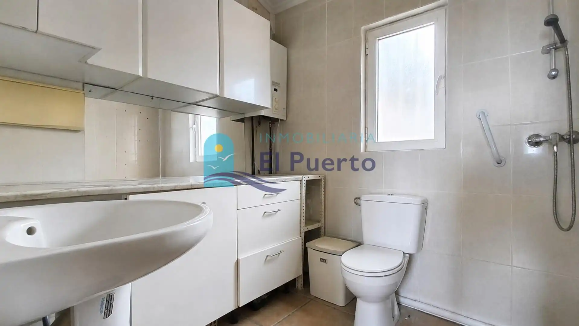 Bathroom of Houses for sale in Cartagena  with Private garden, Terrace and Storage room