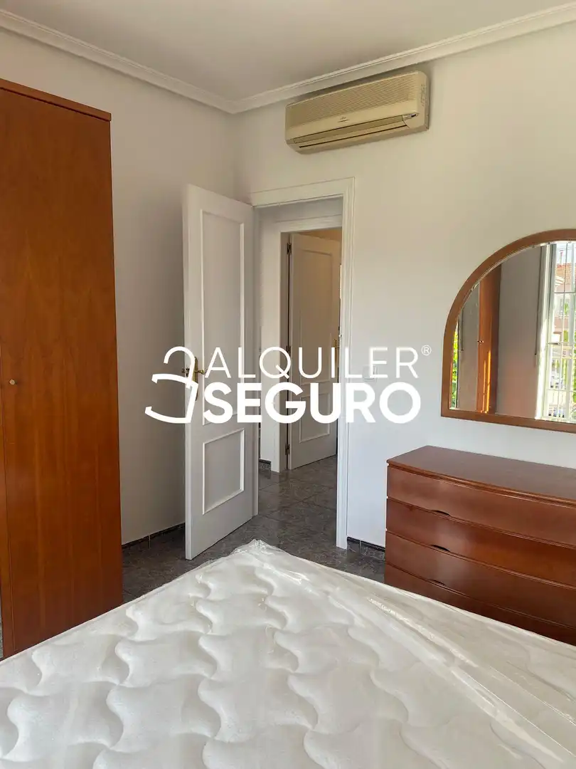 Bedroom of Houses for rent in Murcia  with Air Conditioner and Furnished