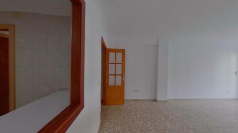 Foto 4 de Piso en venta en C/ Mar y Sierra , Sierra de Estepona - Avda. de Andalucía, Estepona