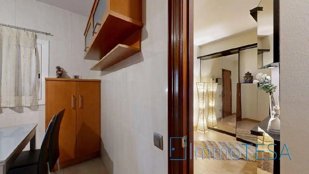 Habitación de Piso en venta en Barberà del Vallès con Calefacción, Trastero y Balcón