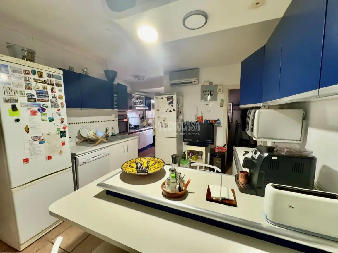 Kitchen of Flat for sale in Las Rozas de Madrid  with Air Conditioner, Heating and Terrace