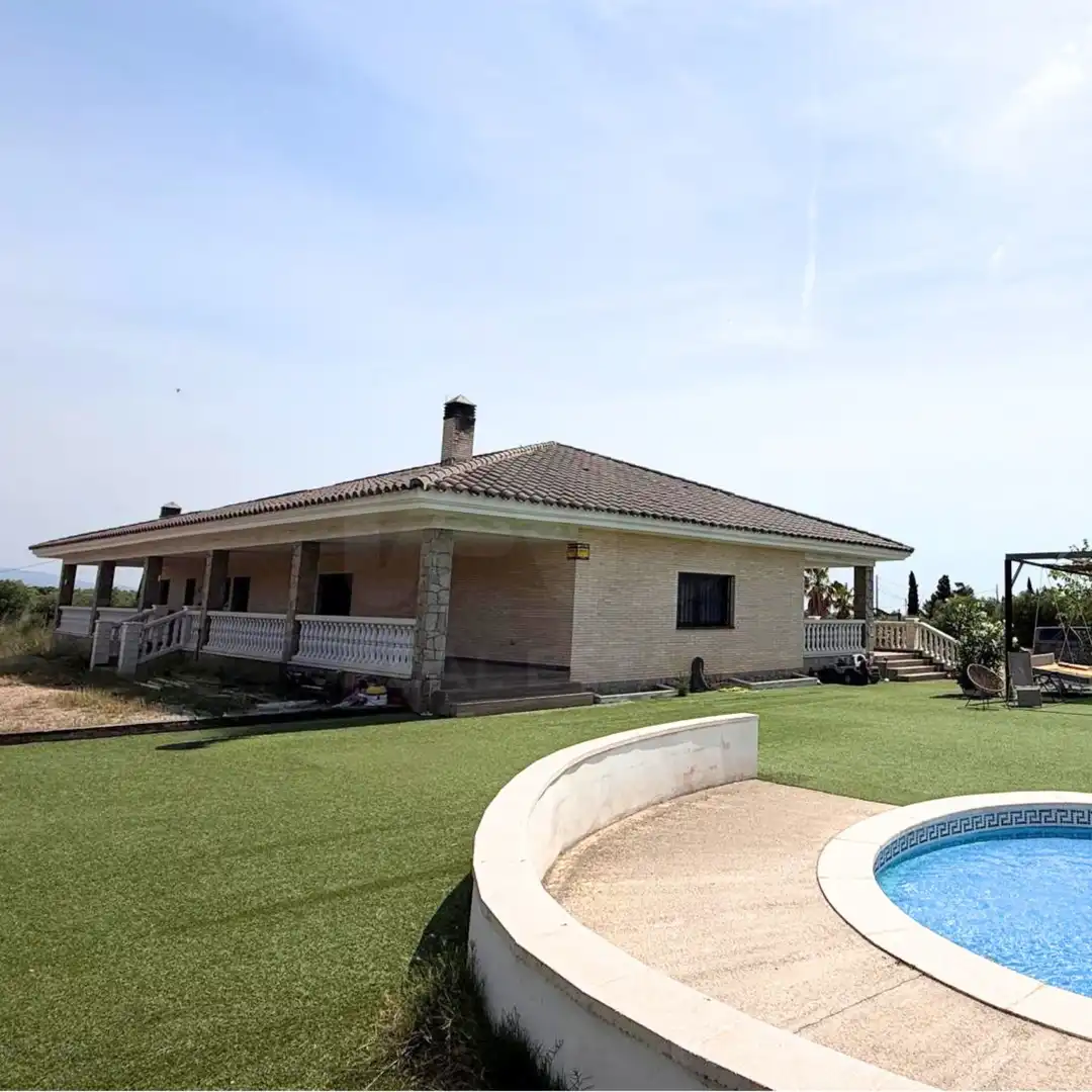 Villa avec piscine à vendre à Poble