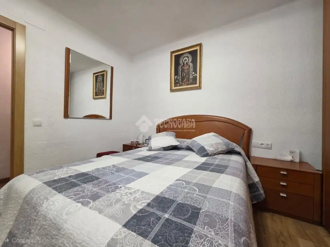 Habitación de Piso en venta en Santa Coloma de Gramenet con Aire acondicionado, Calefacción y Parquet