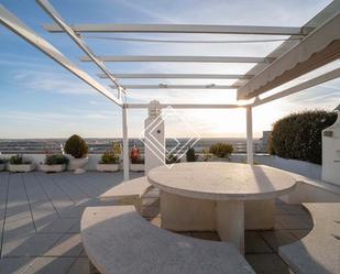 Terrace of Flat to rent in  Madrid Capital  with Air Conditioner, Terrace and Swimming Pool