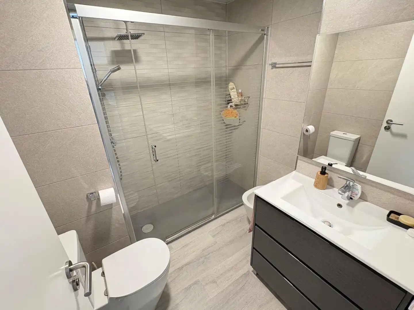 Duplex con balcone in vendita a Carrer Ramon i Cajal, imagen 21