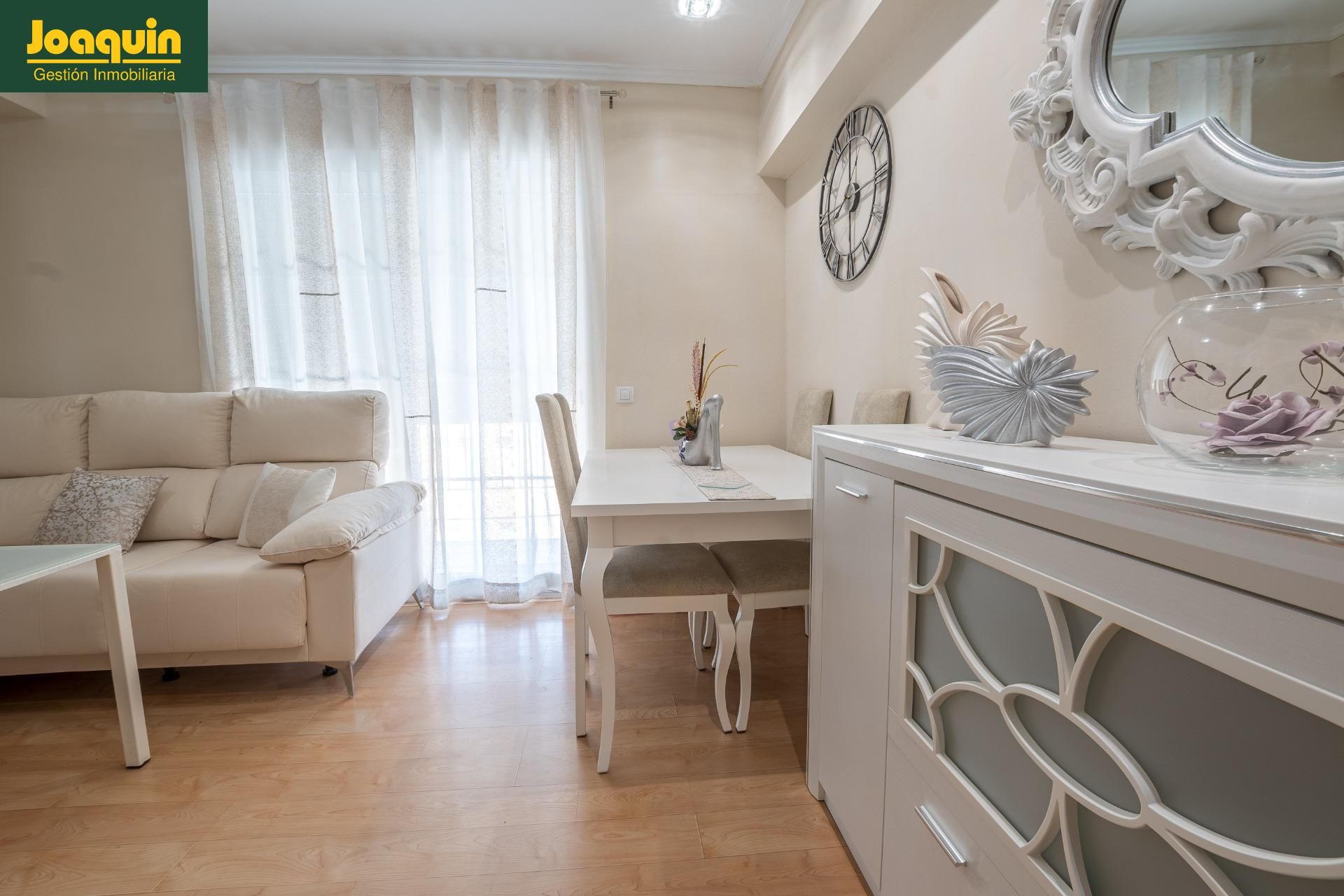 Bedroom of Flat for sale in  Córdoba Capital  with Air Conditioner and Terrace
