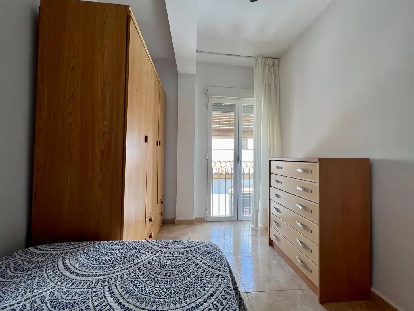 Schlafzimmer von Wohnung zur untervermieten in Córdoba mit Klimaanlage, Heizung und Terrasse