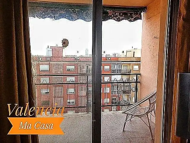 Flat with terrace to rent in Algirós, imagen 2