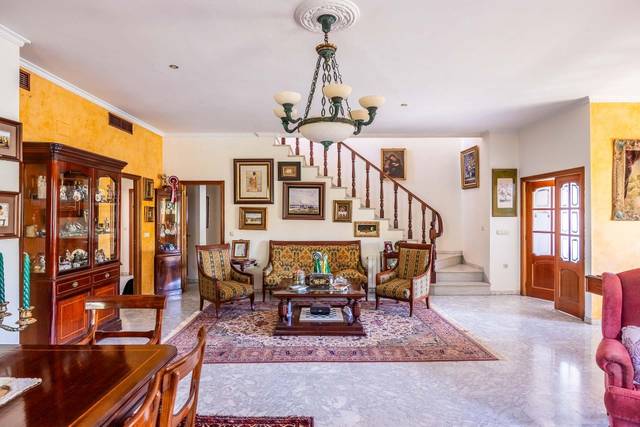 Casa-chalet en Venta en Calle ZURBARAN en Las Almenas