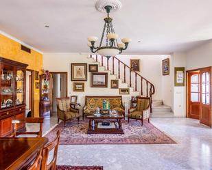 House or chalet for sale in Tomares  with Air Conditioner, Heating and Private garden