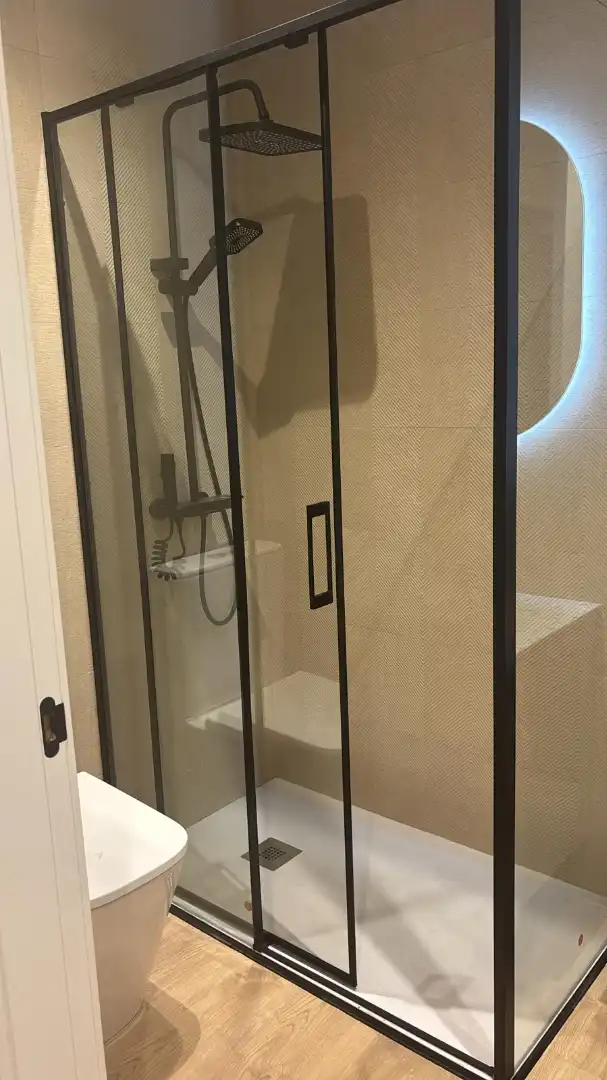 Badezimmer von Wohnung zur Miete in Salamanca mit Heizung, Möbliert und Ofen