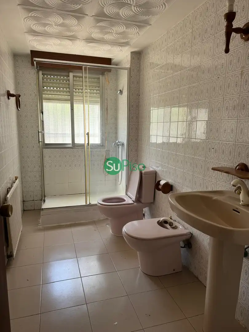 Casa adosada en venta en Avenida Rufino Rubio, 9, Yeles