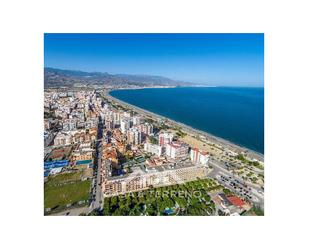 Vista exterior de Pis en venda en Vélez-Málaga