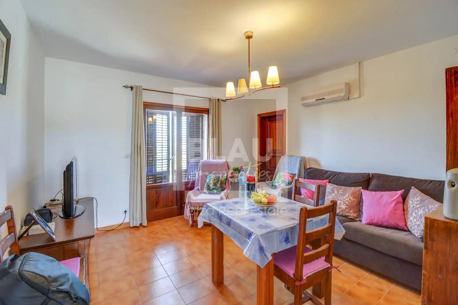 Living room of Houses for sale in Sant Josep de sa Talaia  with Air Conditioner, Terrace and Storage room