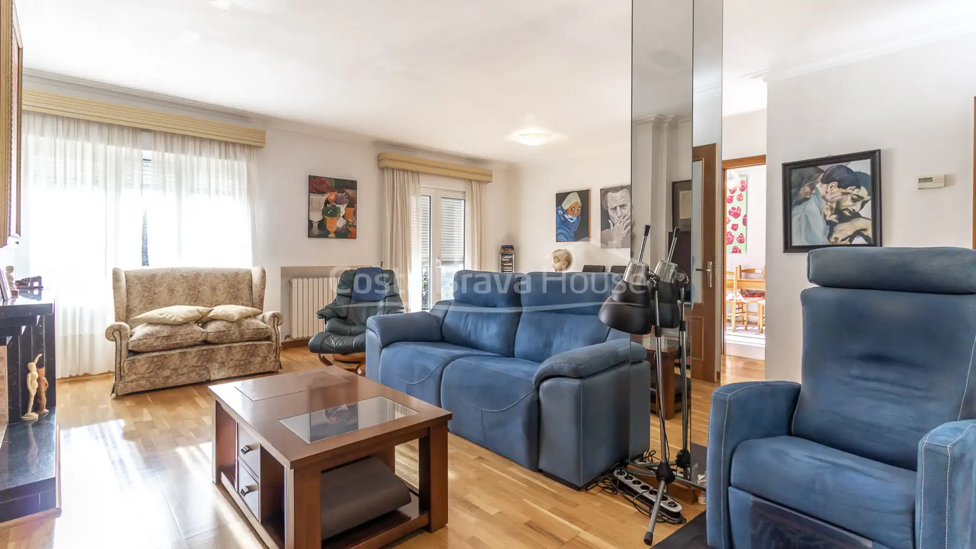 Sala d'estar de Casa adosada en venda en Palafrugell amb Calefacció, Jardí privat i Parquet