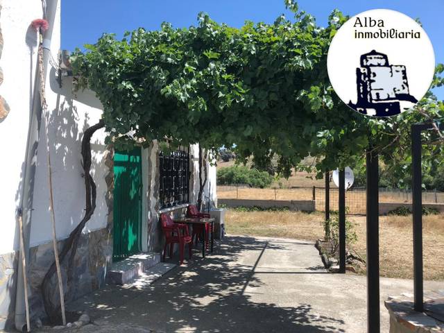 Finca rústica en Venta en Travesia Tercera de la Fuente, 3 en Larrodrigo