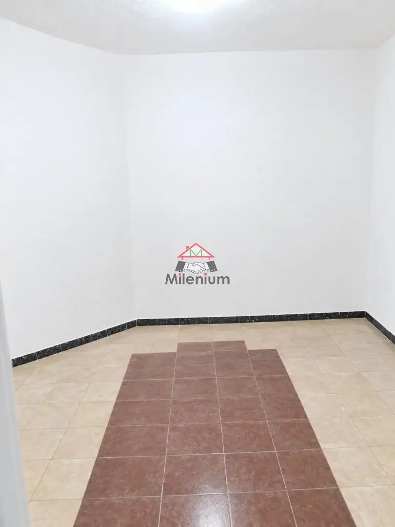 Casa o chalet en venta en Algeciras con Terraza y Alarma