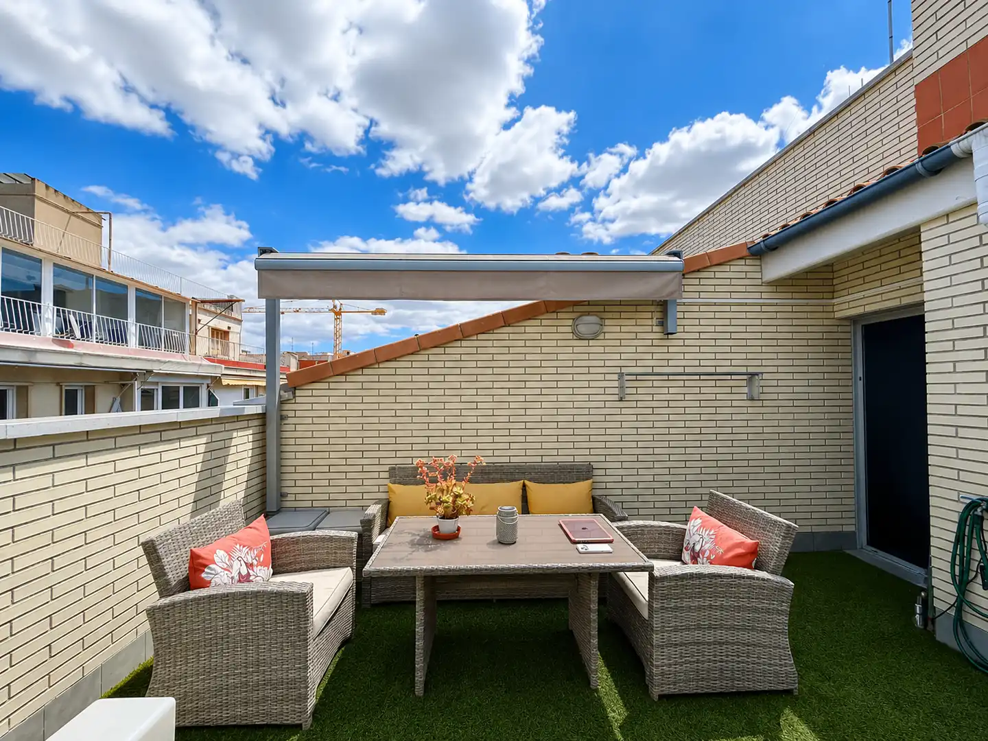 Terraza de Dúplex en venta en Cornellà de Llobregat con Terraza, Trastero y Balcón