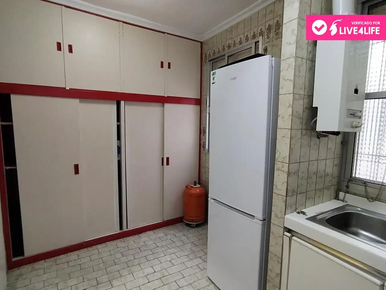 Piso de alquiler en Eduardo Dato, La Buhaira