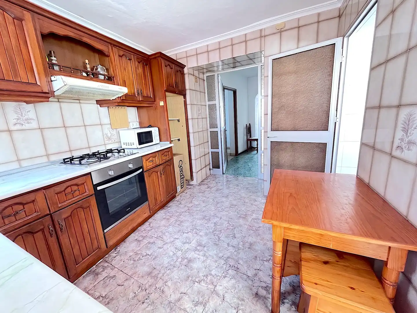 Cuina de Casa adosada en venda en Mijas amb Jardí privat, Terrassa i Moblat